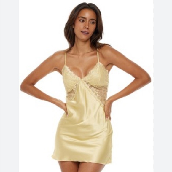 Sabrina Carpenter Espresso yellow jewel tone slip dress - Picture 1 of 6